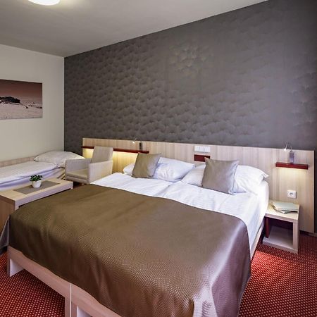 Peras Wellness Hotel Ludvíkov Esterno foto